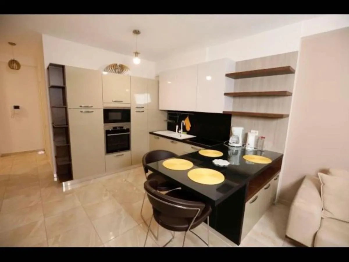Beachfront Sion Sarande Apartment